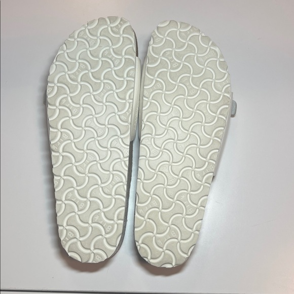 Birkenstock White Leather Sandals size 8 - Picture 5 of 7
